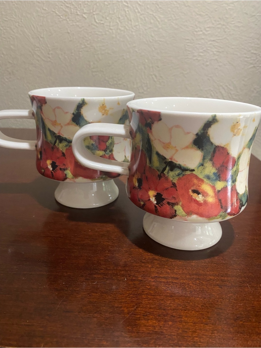 Vintage, Set of 2, Kellie Montana Footed  Ceramic Floral, Mugs 10oz